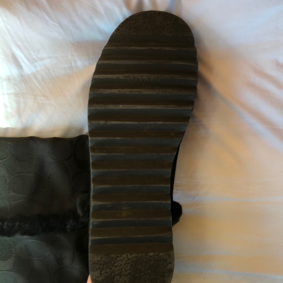 SUPER CUTE LIMITED EDITION COACH BOOTS! - Picture 5 of 5